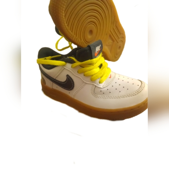 Size 11c -Kids Nike Air Force 1 LV8 Low Go the Extra Smile - Picture 6 of 8